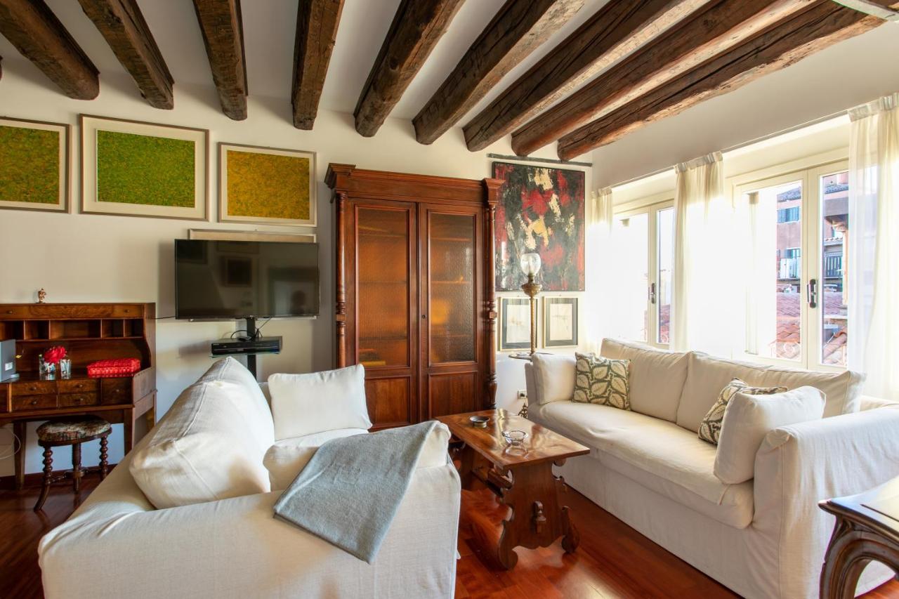 Ca' Al Giglio - Appartamento Vista Canale Benátky Exteriér fotografie